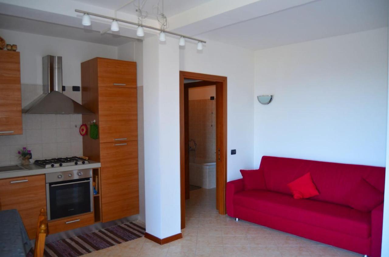 شقة Wonderful Sea View - Terrace And Parking فيزانو المظهر الخارجي الصورة