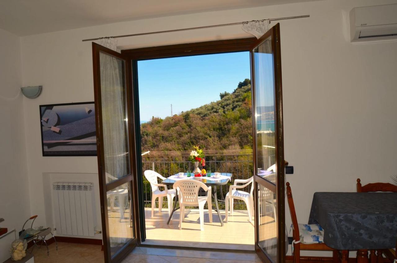 شقة Wonderful Sea View - Terrace And Parking فيزانو المظهر الخارجي الصورة